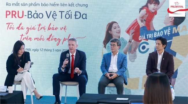 dai-dien-prudential-va-hiep-hoi-bao-hiem-chia-se-thong-tin-tai-su-kien-1747116052.jpg