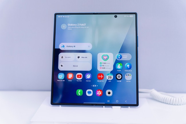 galaxy-z-fold7-1753679179.jpg