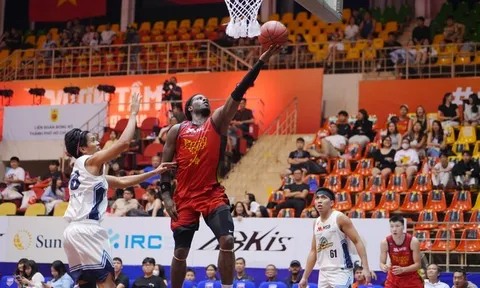 ĐKVĐ Saigon Heat thắng đậm trận khai màn VBA STAR X 