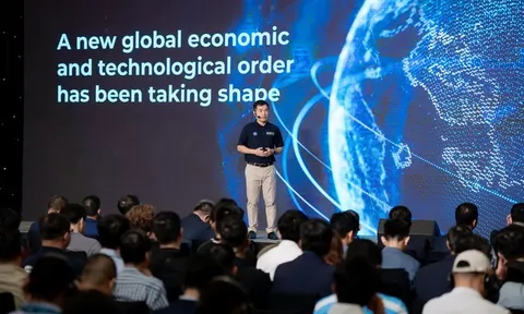 DCCI Summit 2025 TP. HCM: Tiên phong hạ tầng số cho tăng trưởng xanh