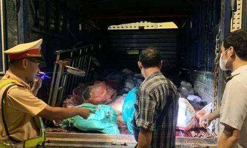 Bắc Giang: Ngăn chặn gần 1 tấn nội tạng "bẩn" chuẩn bị đưa đi tiêu thụ