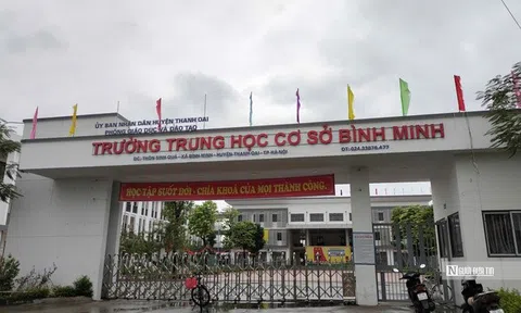 Vụ học sinh nhập việc sau khi uống nước cổng trường: Đưa mẫu nước đi kiểm nghiệm