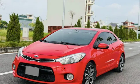 Kia Cerato 2 cửa ‘mua 1 tỷ bán còn lâu mới tới 4 đồng’, chủ xe cam kết nhập Hàn, zin từ A-Z