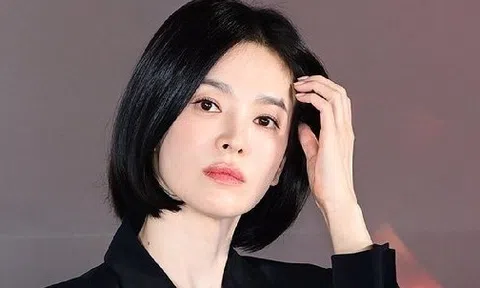 Nhan sắc Song Hye Kyo ở độ tuổi U50