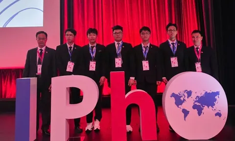 Việt Nam giành 1 HCV, 4 HCB tại Olympic Vật lí Quốc tế 2025