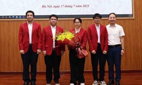 Việt Nam vào top 10 Olympic Sinh học quốc tế