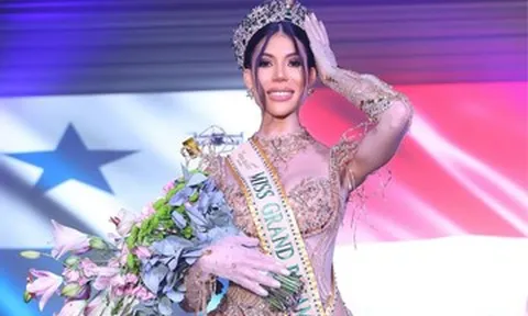 Hoa hậu bị trộm 2 tỷ đồng trang sức và túi xách khi đi du lịch
