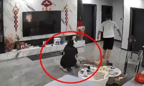 Cãi nhau với vợ, chồng lôi con riêng của vợ ra trút giận, camera giám sát ghi lại cảnh tượng phẫn nộ