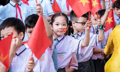 Tin vui với học sinh trường tư thục ở Hà Nội