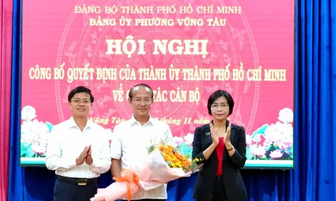 Phường Vũng Tàu công bố quyết định của Thành ủy TP HCM