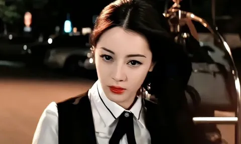 Đoạn clip về Địch Lệ Nhiệt Ba làm "bùng nổ" tranh luận