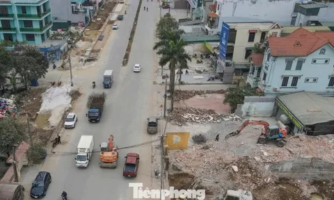 Hàng trăm nhà kiên cố bị tháo dỡ cho dự án mở rộng đại lộ hơn 1.000 tỷ đồng