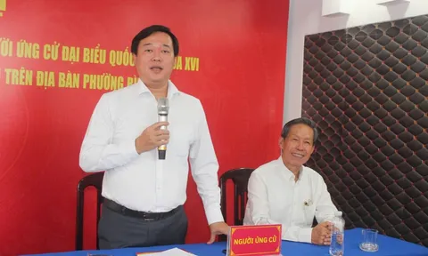 Thể hiện trách nhiệm của người đại biểu nhân dân