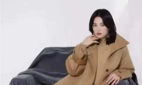 Học cách phối đồ từ Song Hye Kyo: 4 bí quyết 'hack dáng' cho cô nàng nhỏ nhắn