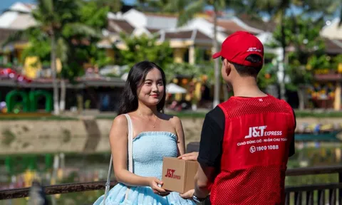 Valentine trong kỷ nguyên số: xa mặt nhưng không cách lòng chỉ với một 'chạm'