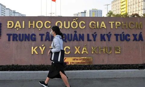 Sinh viên đón Tết tại ký túc xá ĐHQG TP.HCM được tặng 1,3 triệu đồng