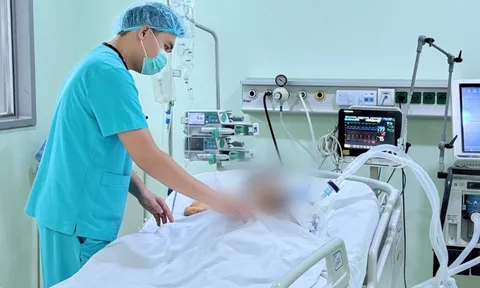 Nam thanh niên 20 tuổi hôn mê sau hút thuốc lá điện tử