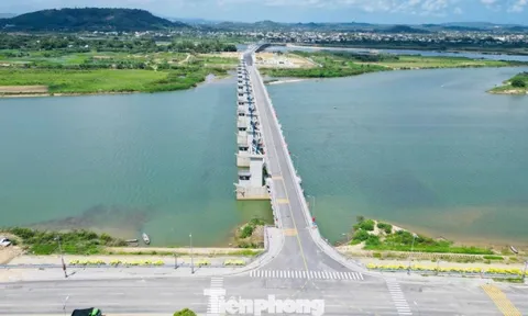 Cận cảnh đập dâng gần 1.500 tỷ đồng vừa thông xe ở Quảng Ngãi