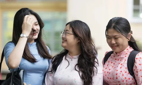 Giáo viên trực Tết Nguyên đán được tính lương thế nào?