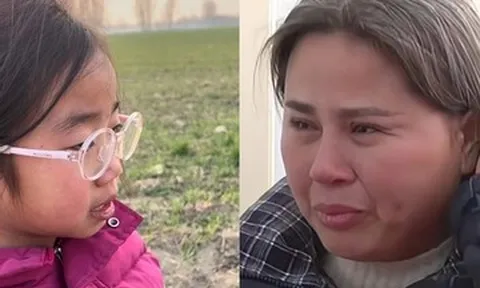 Bé gái ôm 6 giấy khen khóc nghẹn trước mộ mẹ dịp Tết khiến nhiều người xót xa