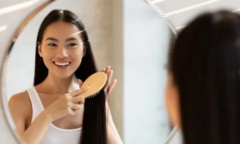 6 việc làm trước khi ngủ để tóc không xơ rối vào buổi sáng