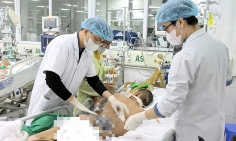 Nốt mụn nhỏ khiến nam sinh 17 tuổi sốc nhiễm khuẩn, suy đa tạng