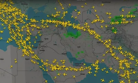 Khoảng trống mênh mông trên bầu trời Trung Đông