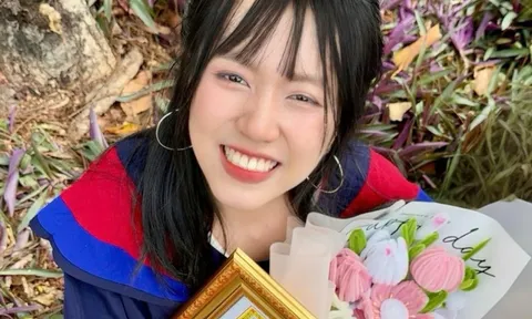 Nữ sinh thành thủ khoa đầu ra ngành điện tử ở TP.HCM từ đam mê của mẹ