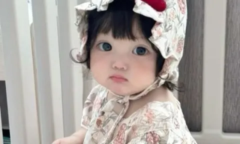 Lấy chồng họ Võ, mẹ định đặt tên con gái là Võ Sĩ Huyền Anh, nghe giải thích lý do nhiều người gật gù