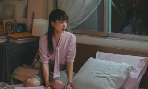 Nhờ một đêm đáng nhớ tại nhà cấp dưới, tôi nhận ra mình làm mẹ, làm vợ suốt 20 năm qua là sai lầm lớn