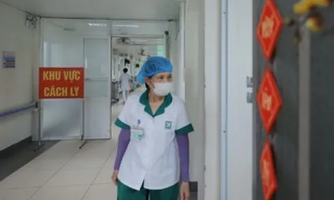 Hà Nội ghi nhận 17 ca COVID-19 trong 1 tuần, theo dõi biến thể "ve sầu" BA.3.2
