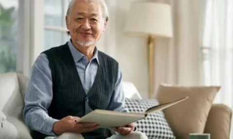 Lương hưu ít ỏi, tôi chẳng dại cô độc ở nhà, cũng không dựa dẫm vào con mà sống thế này, thấy có lợi rõ sau 6 tháng