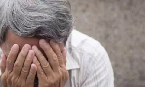 Một lời nói dối về lương hưu giúp tôi nhìn rõ lòng người trong gia đình