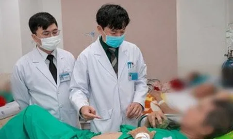 Người đàn ông cấp cứu vì tin vào “thuốc tan sỏi” trên mạng