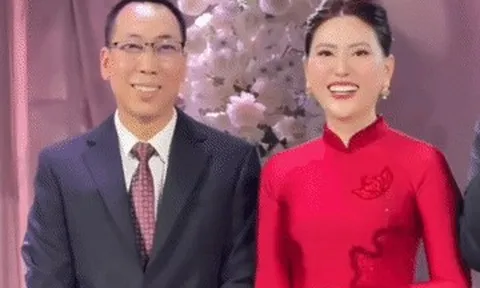 'Bà sui' U50 đẹp quý phái, hút 2,3 triệu lượt xem trong đám cưới ở Hà Nội