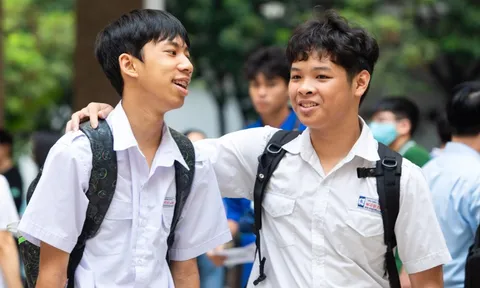 Số học sinh thi lớp 10 Hà Nội cao kỷ lục