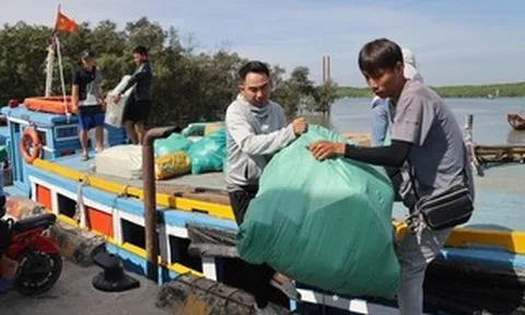 Có hoàn tiền khi đã mua BHYT nhưng sau đó được cấp thẻ miễn phí?