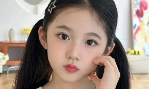 Mẹ đặt tên cho con là Kim Vàng, nhân viên sửa thành cái tên càng hay càng ý nghĩa, đứa trẻ lớn lên giống hệt tên gọi