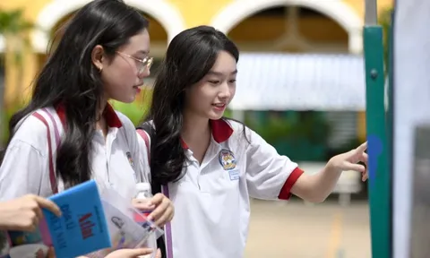 3 nhóm ngành 'hái ra tiền' chiếm sóng hồ sơ tuyển sinh