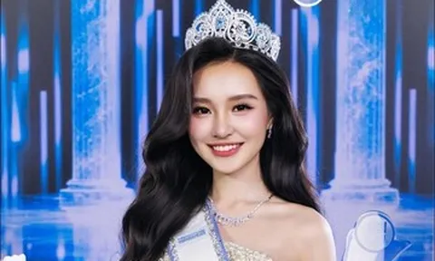 Bí mật của cô gái khóc dắt xe giữa đêm giờ là Á hậu 1 Miss World Vietnam