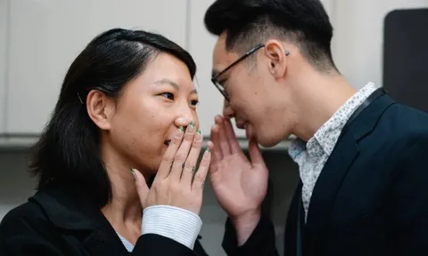Vì sao tin giả dễ đánh lừa con người?