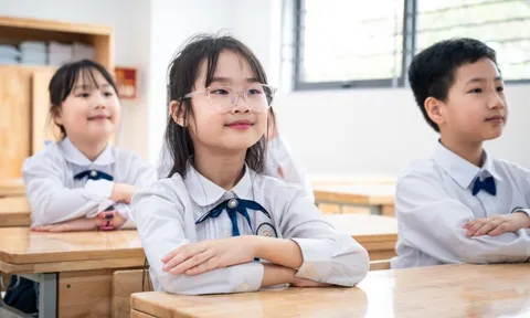 Hiệu trưởng Hà Nội chủ động điều chỉnh giờ học khi nắng nóng gay gắt