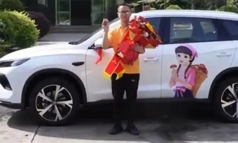 Cứu 3 thiếu niên trong đêm, người đàn ông được thưởng xe hơn nửa tỷ đồng