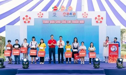 Generali Việt Nam khánh thành 2 sân chơi dành cho trẻ em tại Hải Phòng và TP.HCM