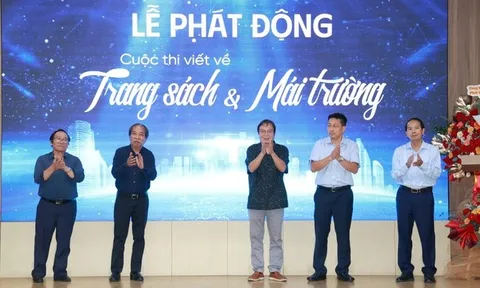 NXBGDVN khơi dậy ký ức và giá trị giáo dục từ trang sách và mái trường