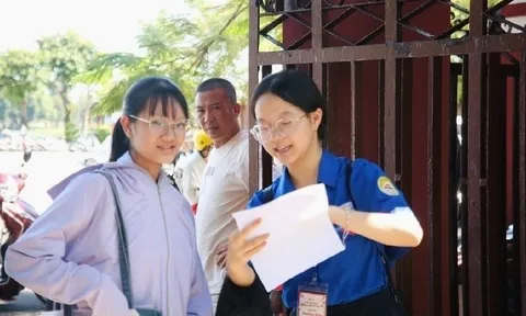 Nữ sinh 16 tuổi là đại biểu trẻ nhất Đại hội Đoàn toàn quốc