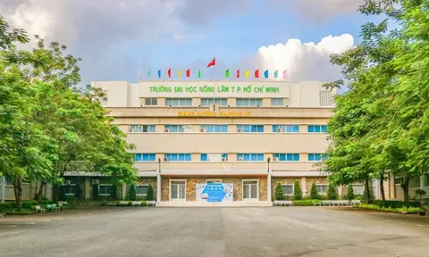 Trường đại học đầu tiên công bố điểm sàn