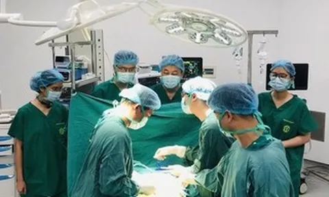 Hai bệnh nhân đột quỵ thoát nguy kịch nhờ đến Bệnh viện Bạch Mai cơ sở 2 kịp thời