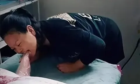 7 năm chăm chồng hôn mê, người vợ giúp anh tỉnh lại nhờ cắn ngón chân mỗi ngày