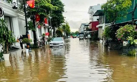 Sở Xây dựng Hà Nội lý giải sự cố ngập cục bộ sau mưa lớn